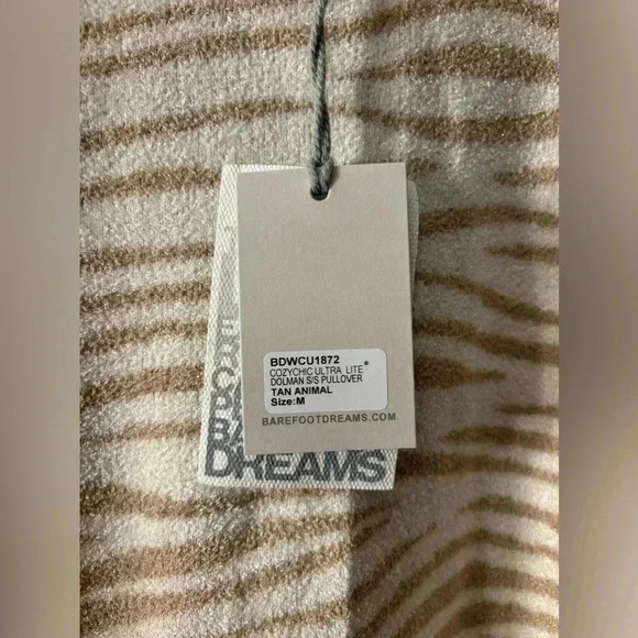 NWT Barefoot Dreams CozyChic Ultra Lite Dolman S/S Pullover - Picture 4 of 8